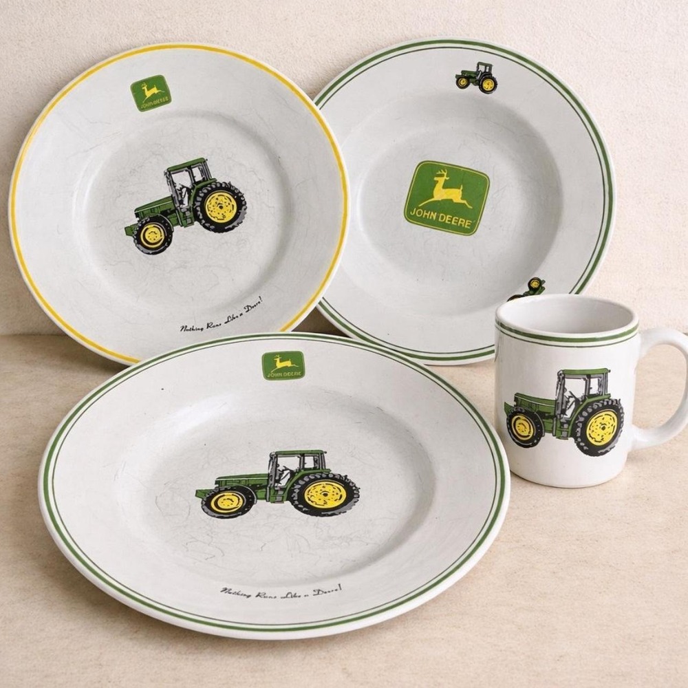 John Deere dishes